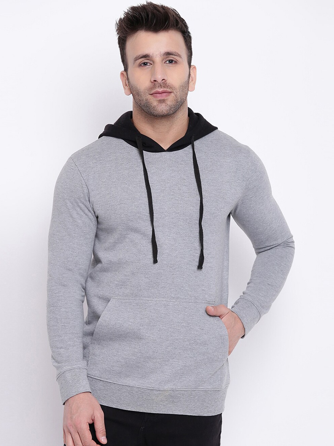 

GRITSTONES Men Grey Solid Hooded Sweatshirt
