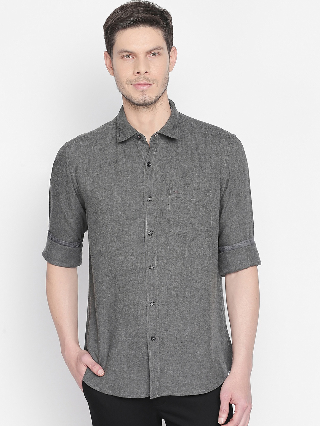 

Basics Men Grey Slim Fit Solid Casual Shirt