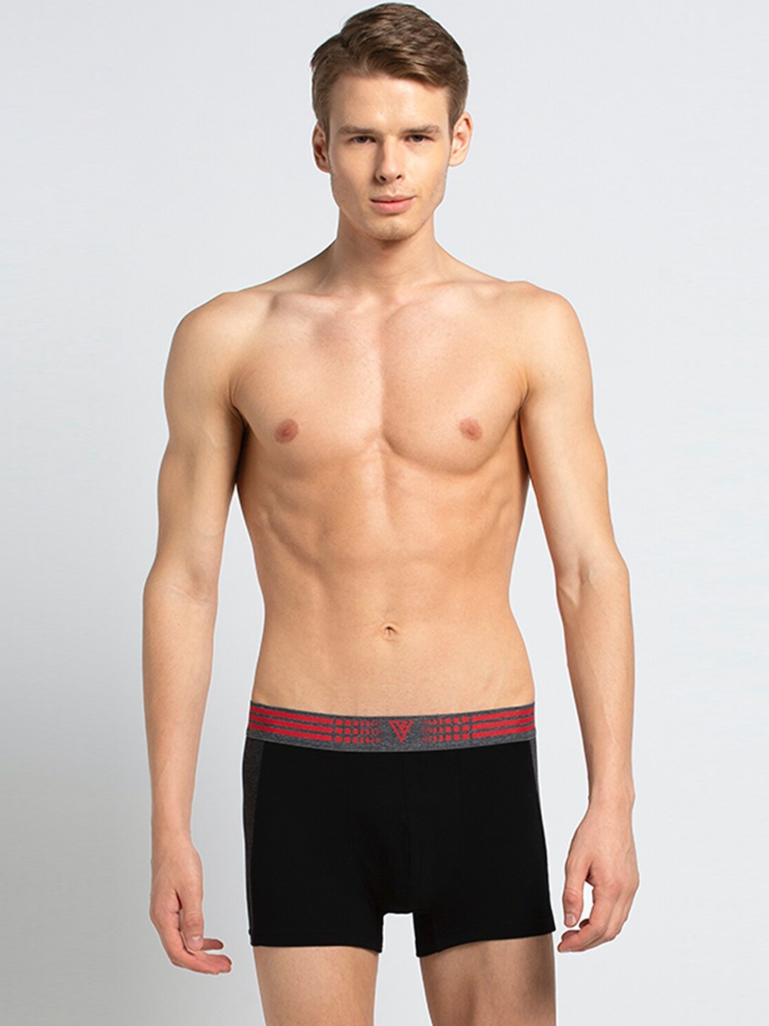 

Van Heusen Men Solid Anti Bacterial Colour Fresh Trunks IHETR1CBKG10049, Black