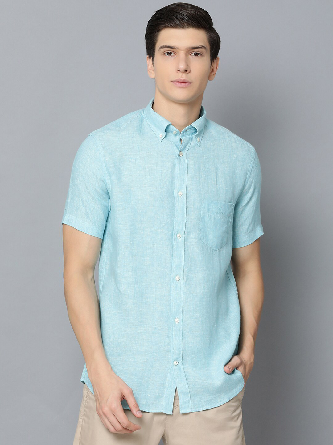 

GANT Men Blue Regular Fit Solid Casual Shirt