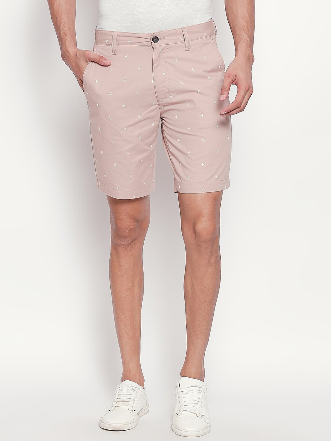 

BYFORD by Pantaloons Men Pink Solid Slim Fit Regular Shorts