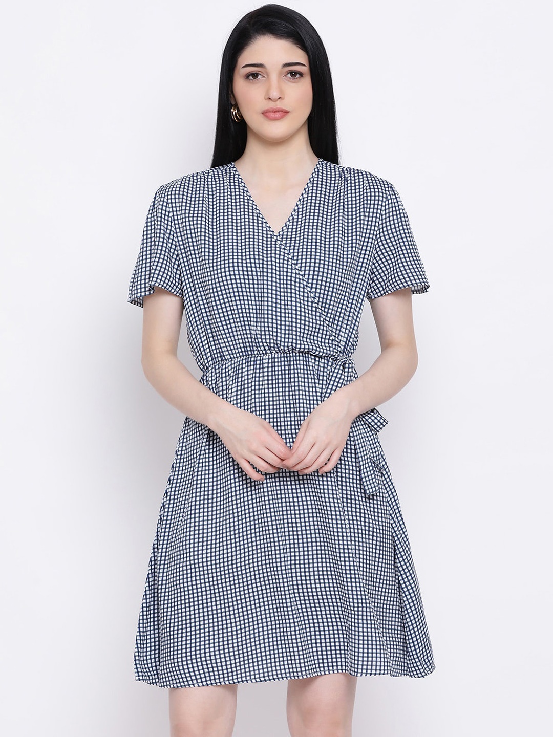 

Oxolloxo Women White Checked Wrap Dress
