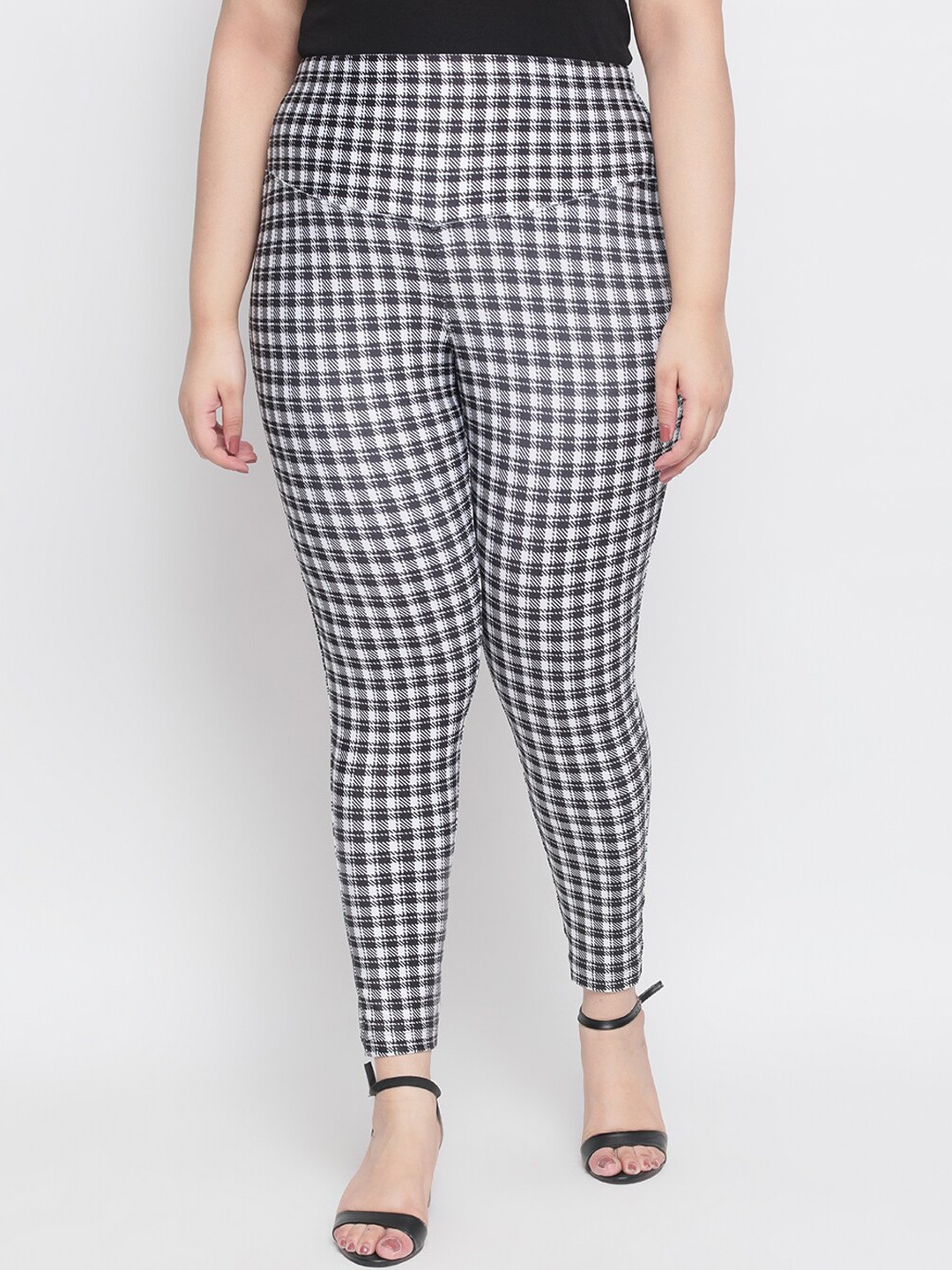 

Amydus Women Plus Size White & Black Houndstooth Tummy Shaper Treggings