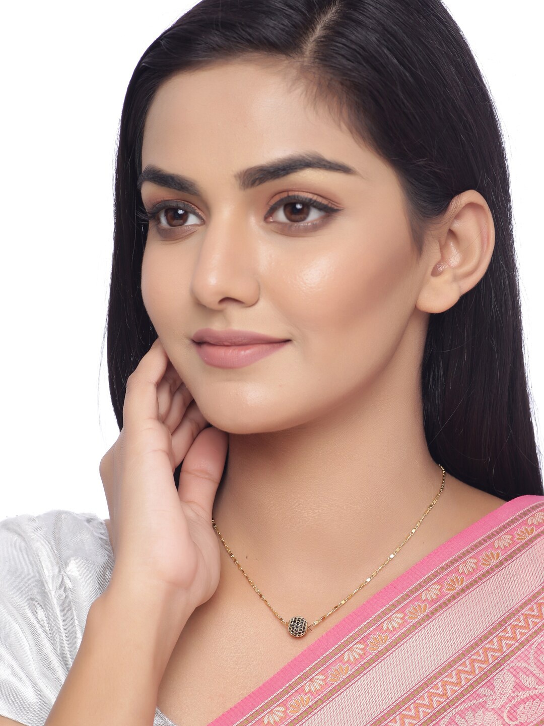 

Shoshaa Gold-Plated Brass Chain