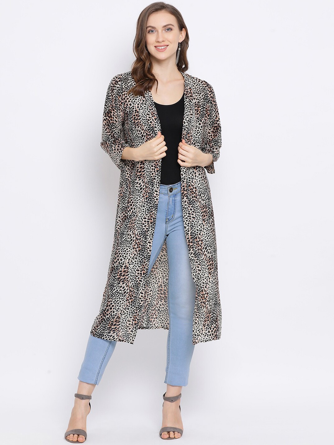 

Oxolloxo Women Brown & Black Animal Printed Open Front Shrug