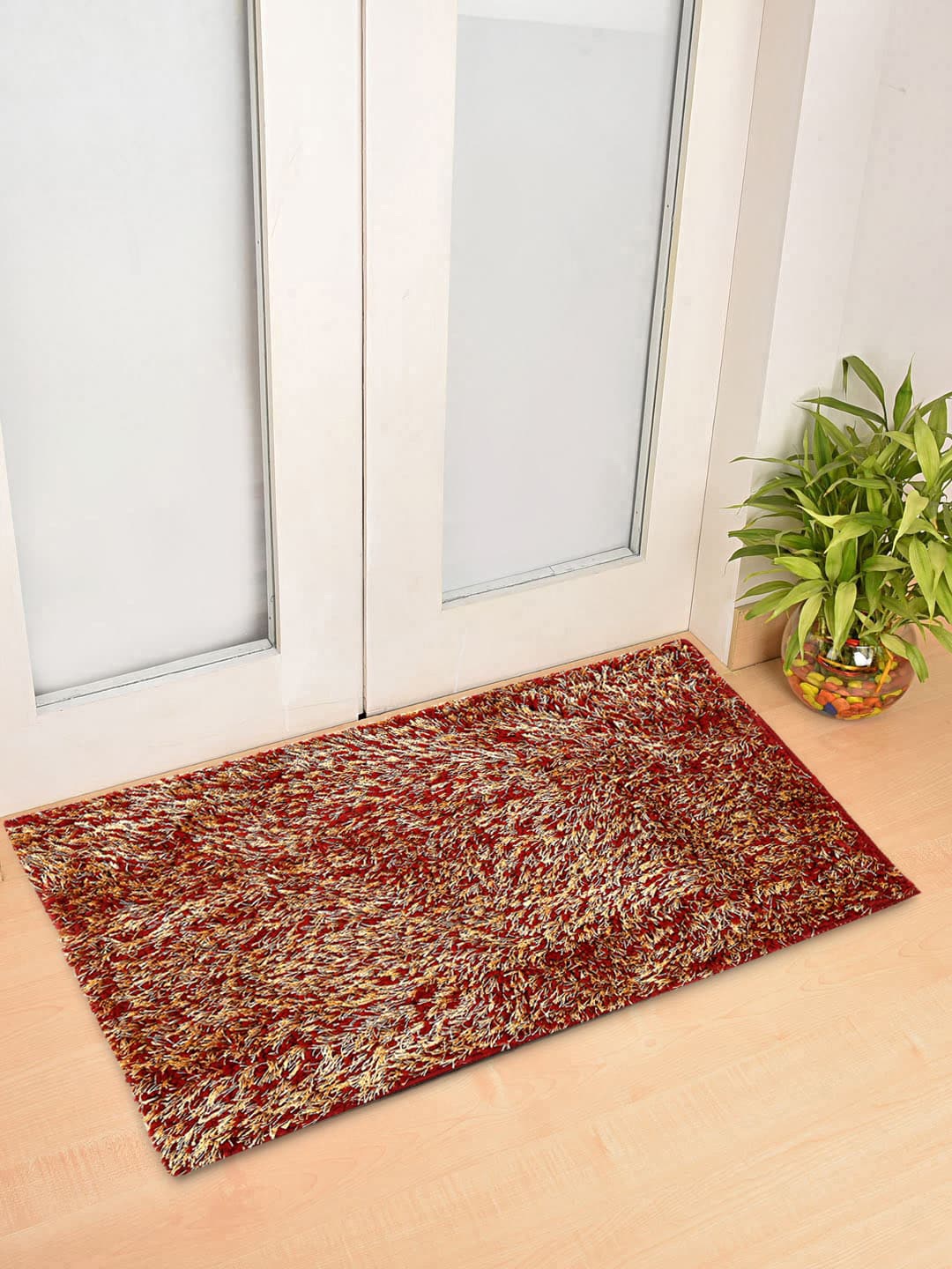 

Kuber Industries Set Of 2 Maroon & Beige Shaggy Velvet Anti-Skid Doormats
