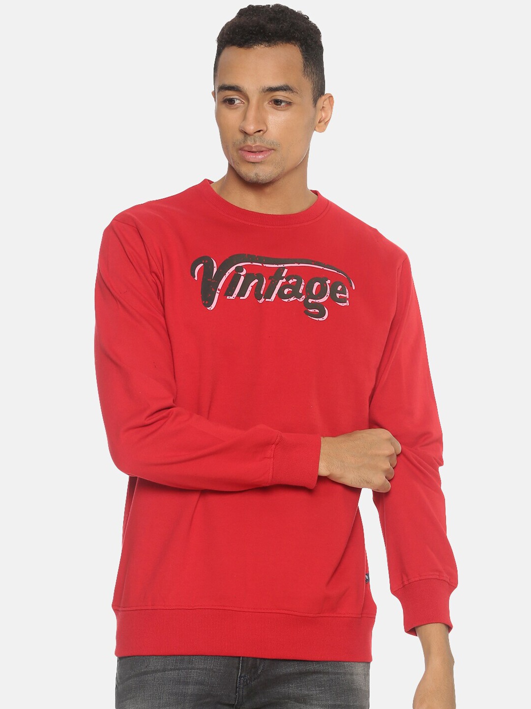 

Chennis Men Red Printed Sweatshirt