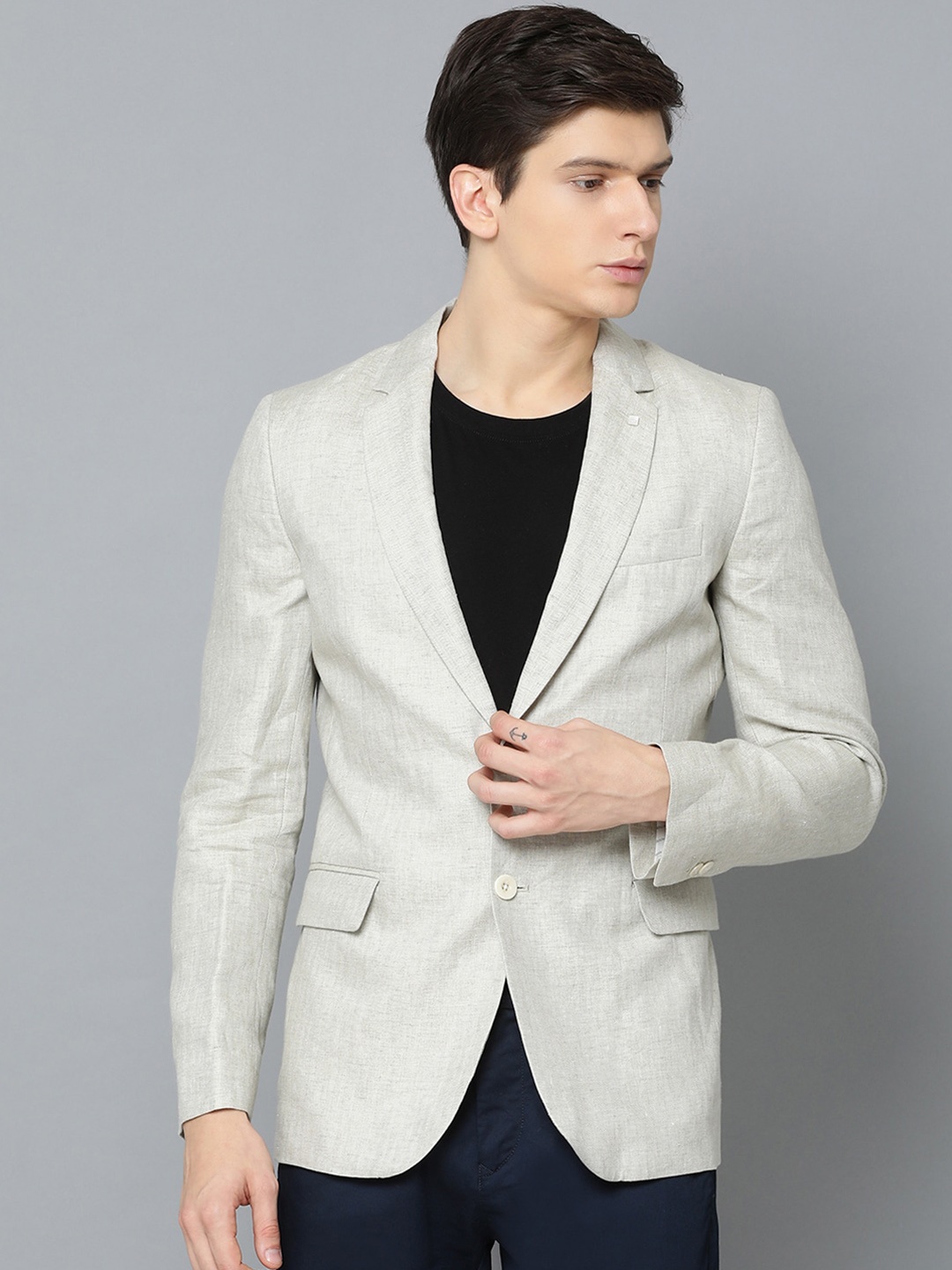

GANT Men Beige Regular Fit Self-Design Single Breasted Blazer