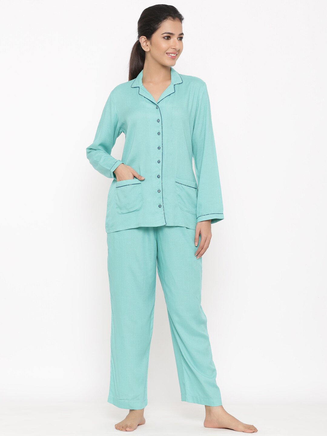 

Jaipur Kurti Women Sea Green Solid Night Suit