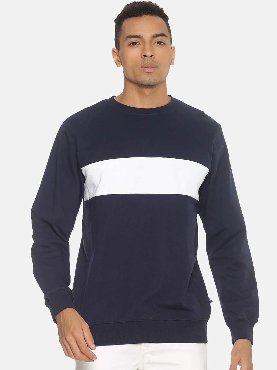 

Chennis Men Navy Blue & White Colourblocked Sweatshirt