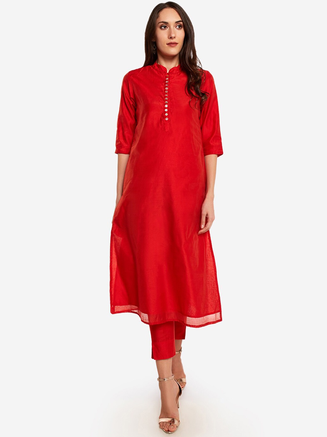 

Desi Weavess Women Red Solid Kurta with Trousers