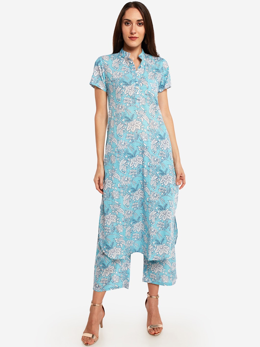 

Desi Weavess Women Blue Printed Kurti with Trousers
