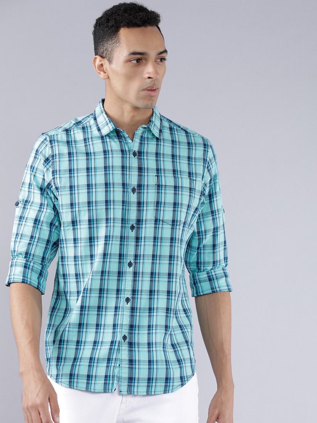 

LOCOMOTIVE Men Turquoise Blue & Navy Blue Slim Fit Checked Casual Shirt