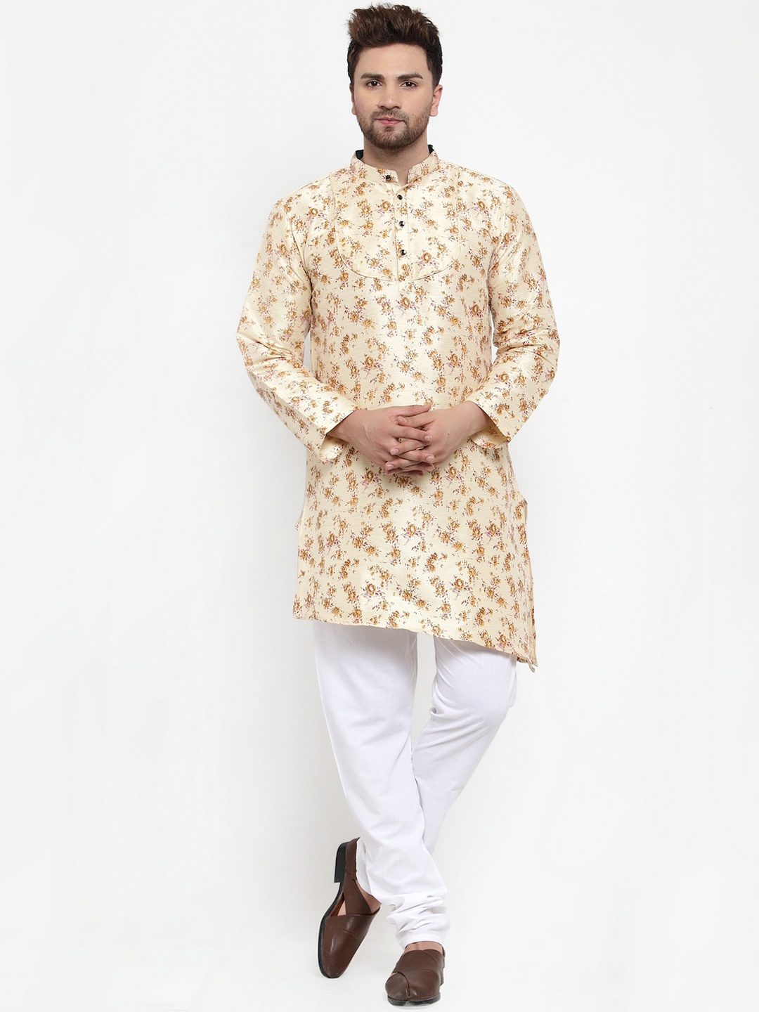 KLOTTHE Men Printed Kurta With Churidar Pyjamas, Beige