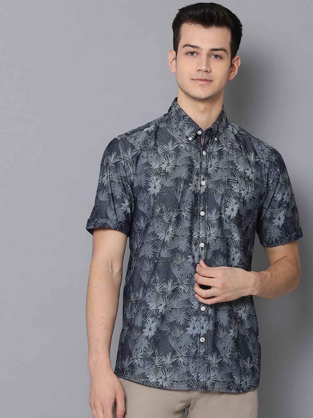 

LINDBERGH Men Blue Slim Fit Printed Casual Shirt