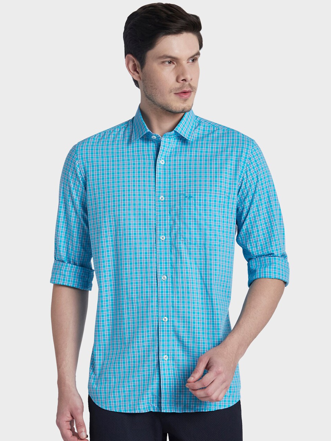 

ColorPlus Men Blue Tailored Fit Checked Casual Shirt