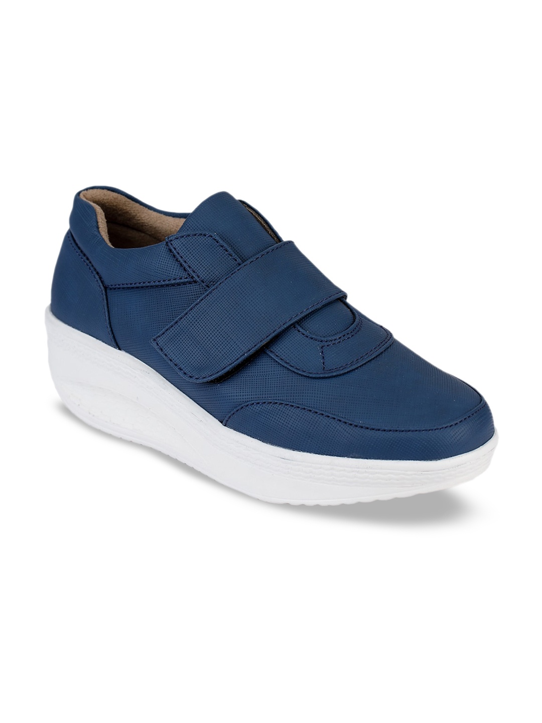 

VALIOSAA Women Navy Blue Flatform Sneakers