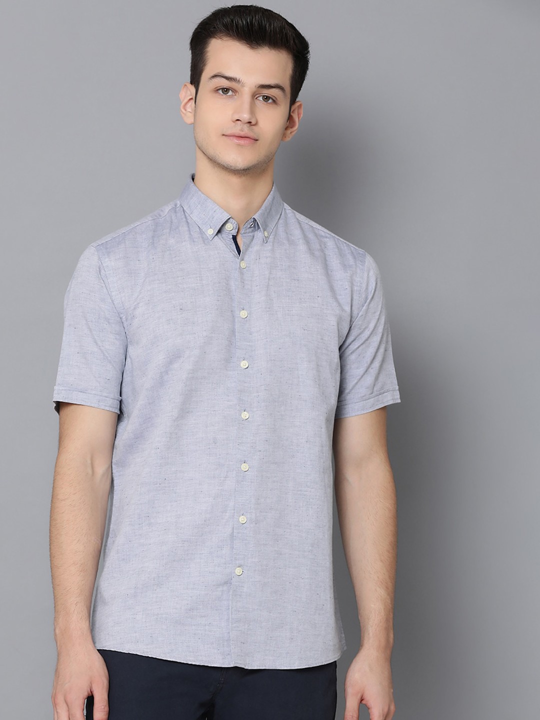 

LINDBERGH Men Blue Slim Fit Solid Casual Shirt