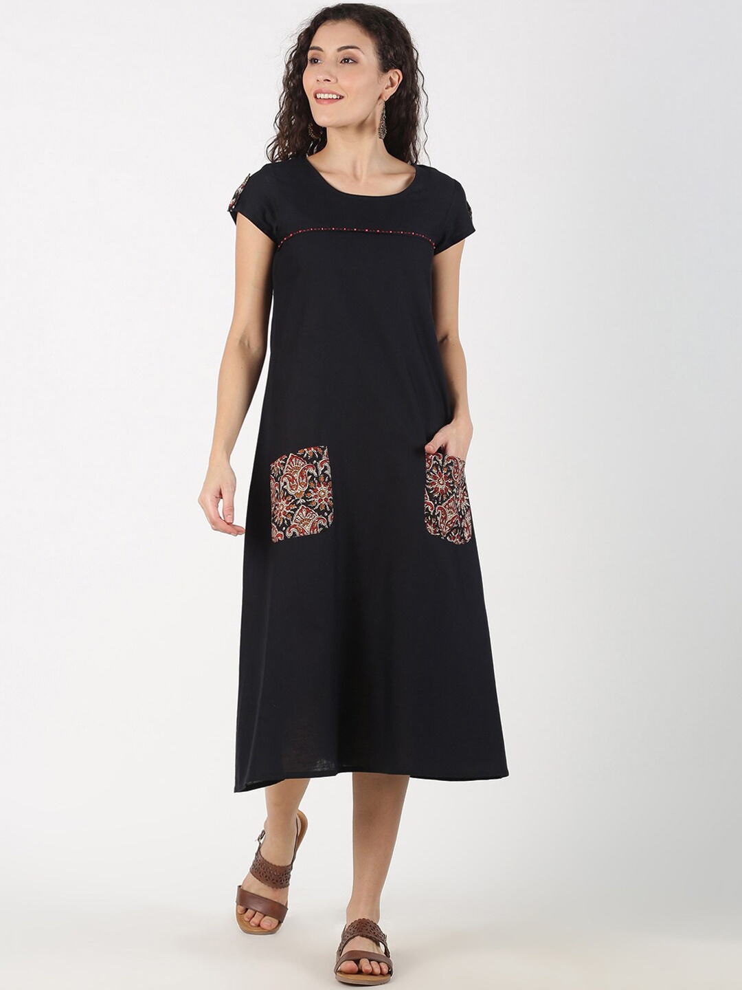 

Saffron Threads Kalamkari Front Pocket A-Line Midi Dress, Black