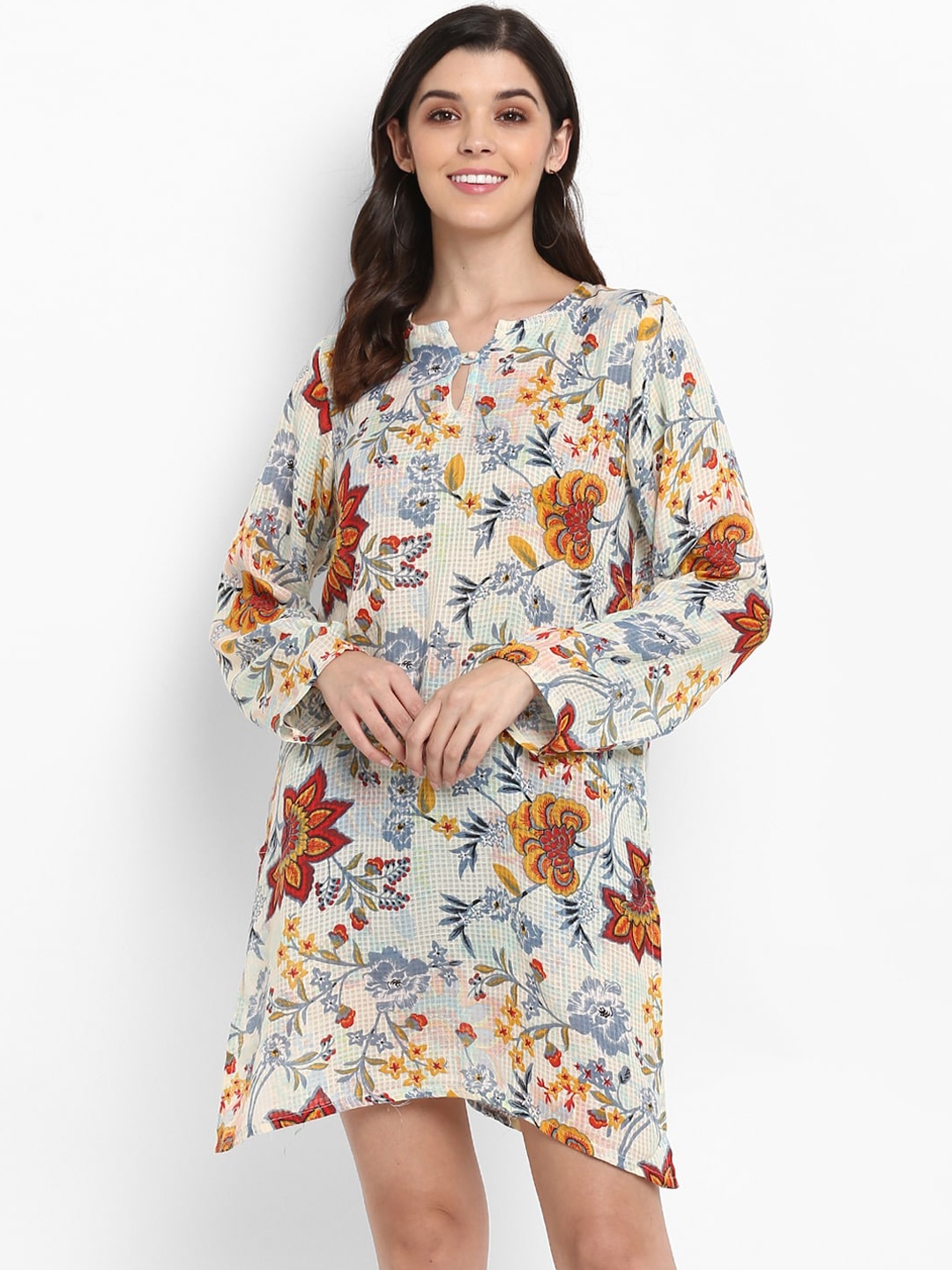 

Aditi Wasan Women Beige & Grey Printed Tunic