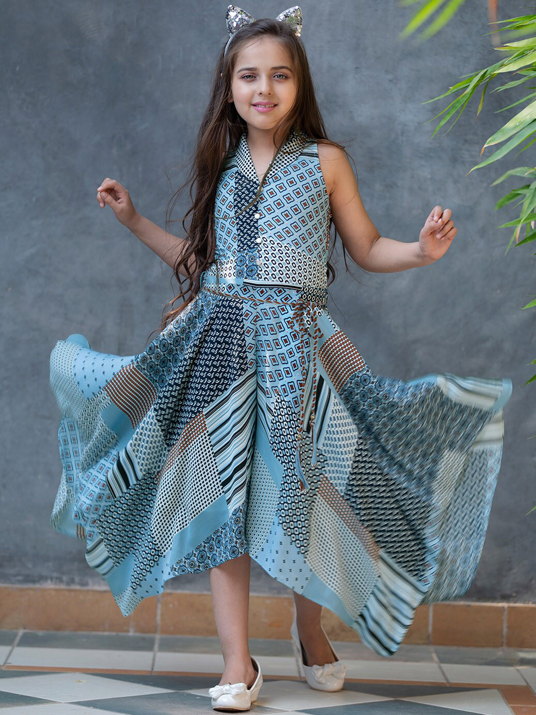 

Peppermint Girls Blue & Black Printed Culotte Jumpsuit