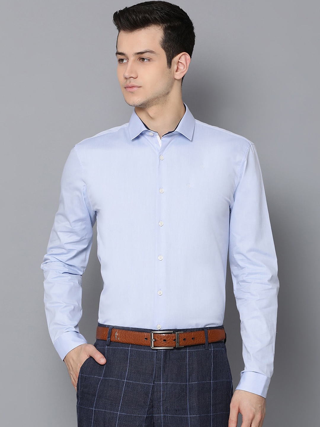 

LINDBERGH Men Blue Slim Fit Solid Casual Shirt