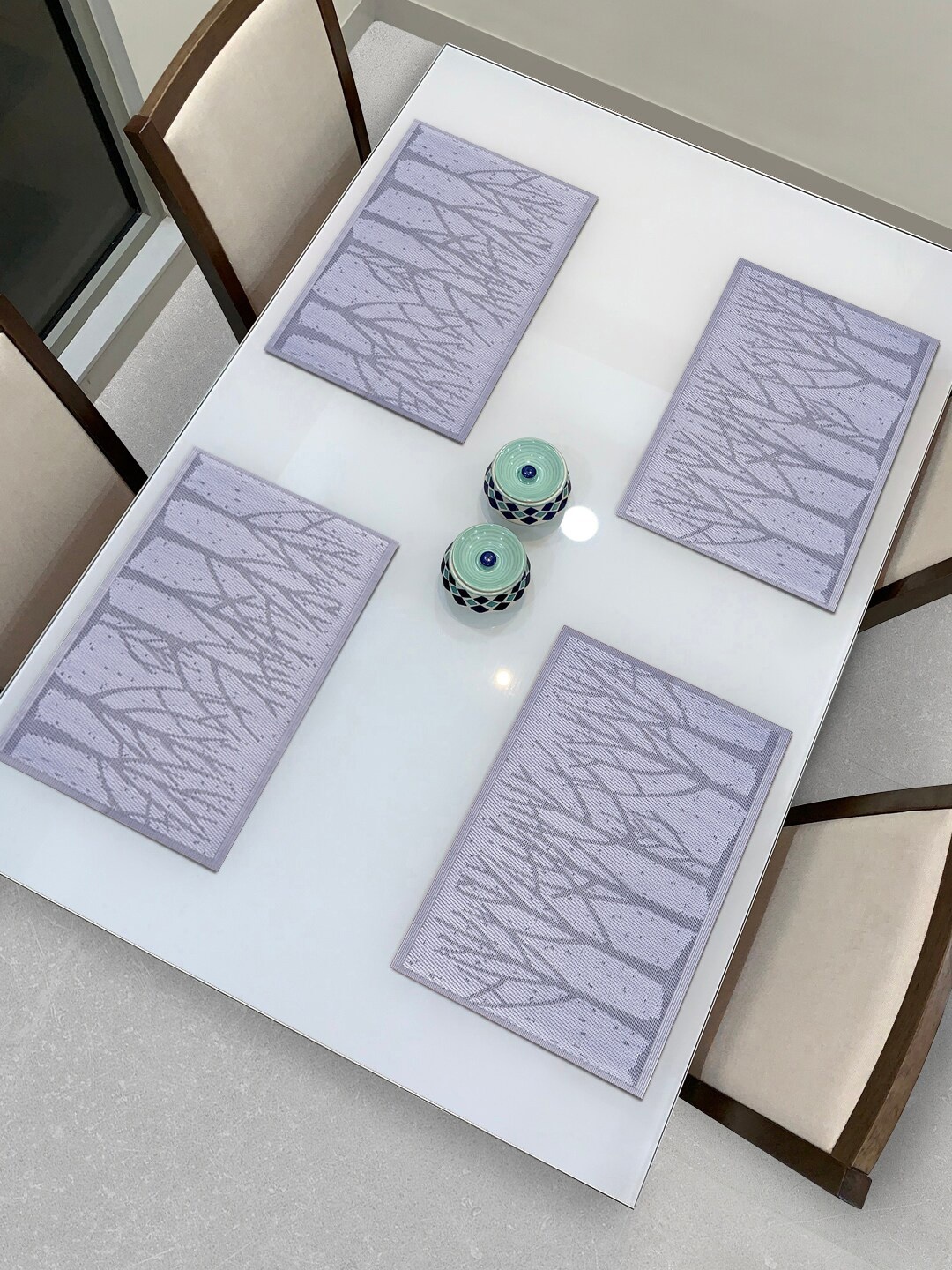 

HOKIPO Set Of 4 Violet Floral Washable Table Placemats