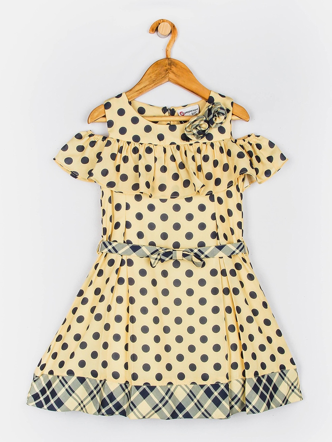 

Peppermint Girls Yellow Printed Fit and Flare Dress With Hat