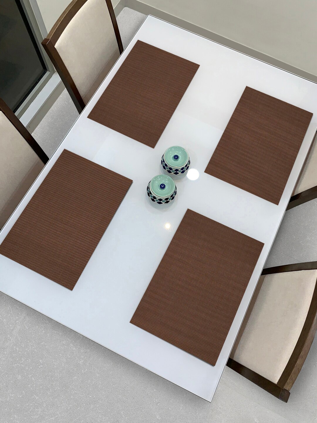 

HOKIPO Set Of 4 Brown Solid Washable Table Placemats