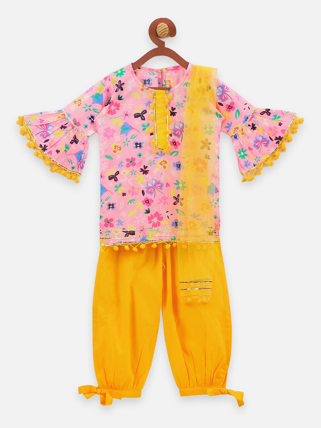 

LilPicks Girls Pink Printed Kurti with Yellow Harem Pants & Dupatta