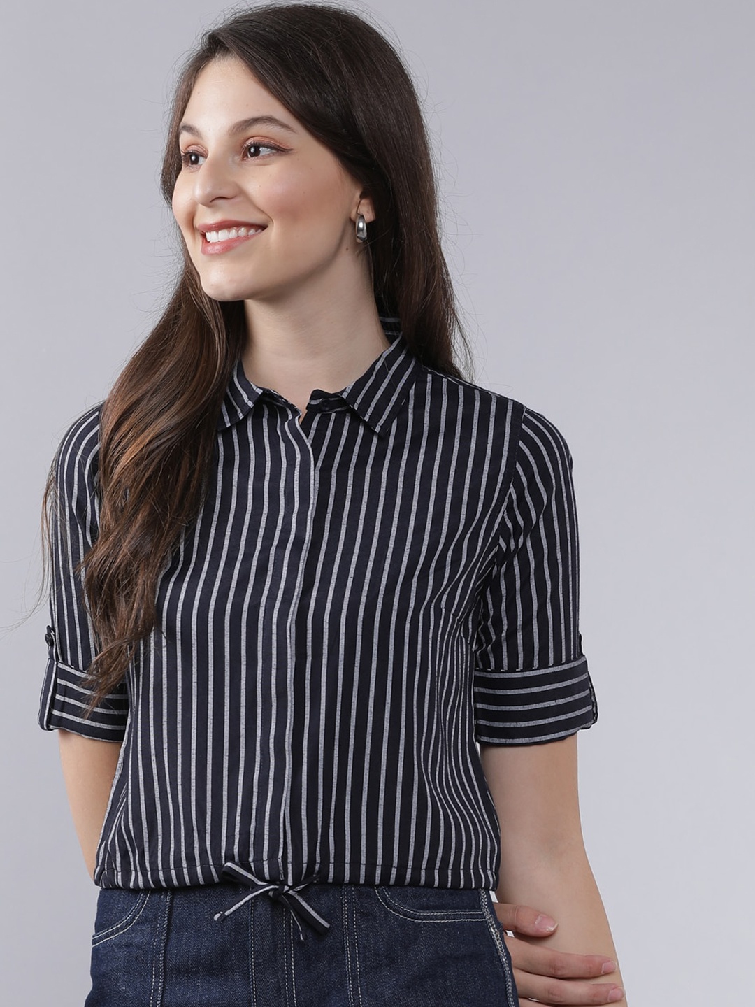 

Tokyo Talkies Women Navy Blue & White Regular Fit Striped Casual Shirt