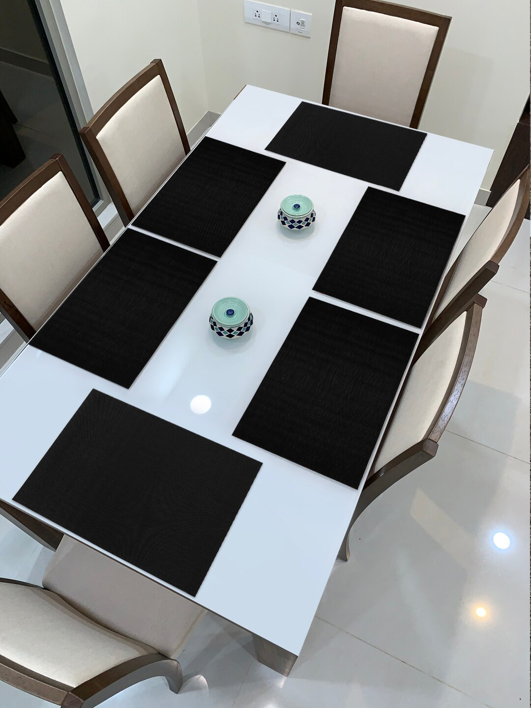 

HOKIPO Set Of 6 Black Solid Heat Resistant Dinner Table Placemats