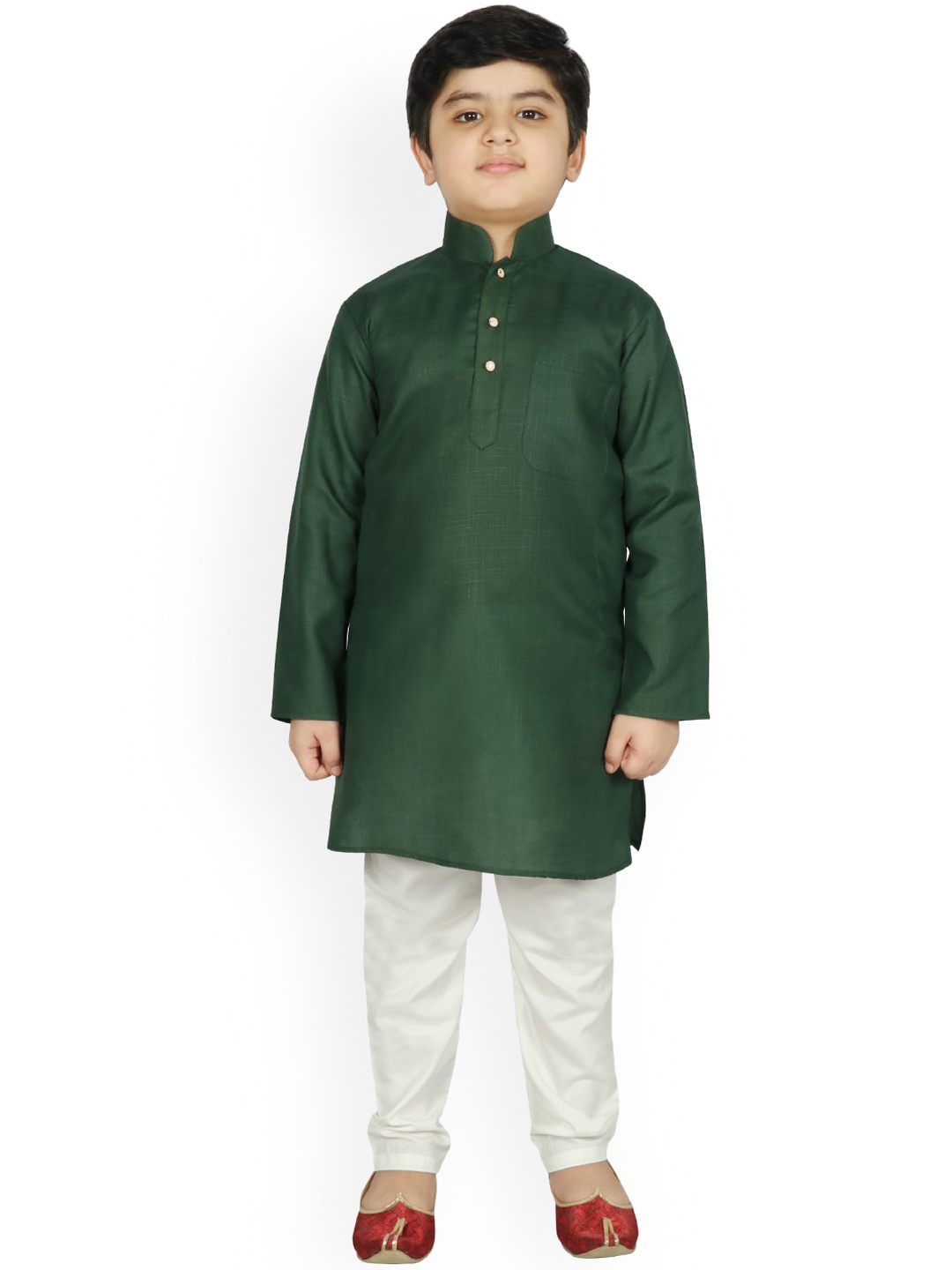 

SG YUVRAJ Boys Green & White Solid Kurta with Pyjamas