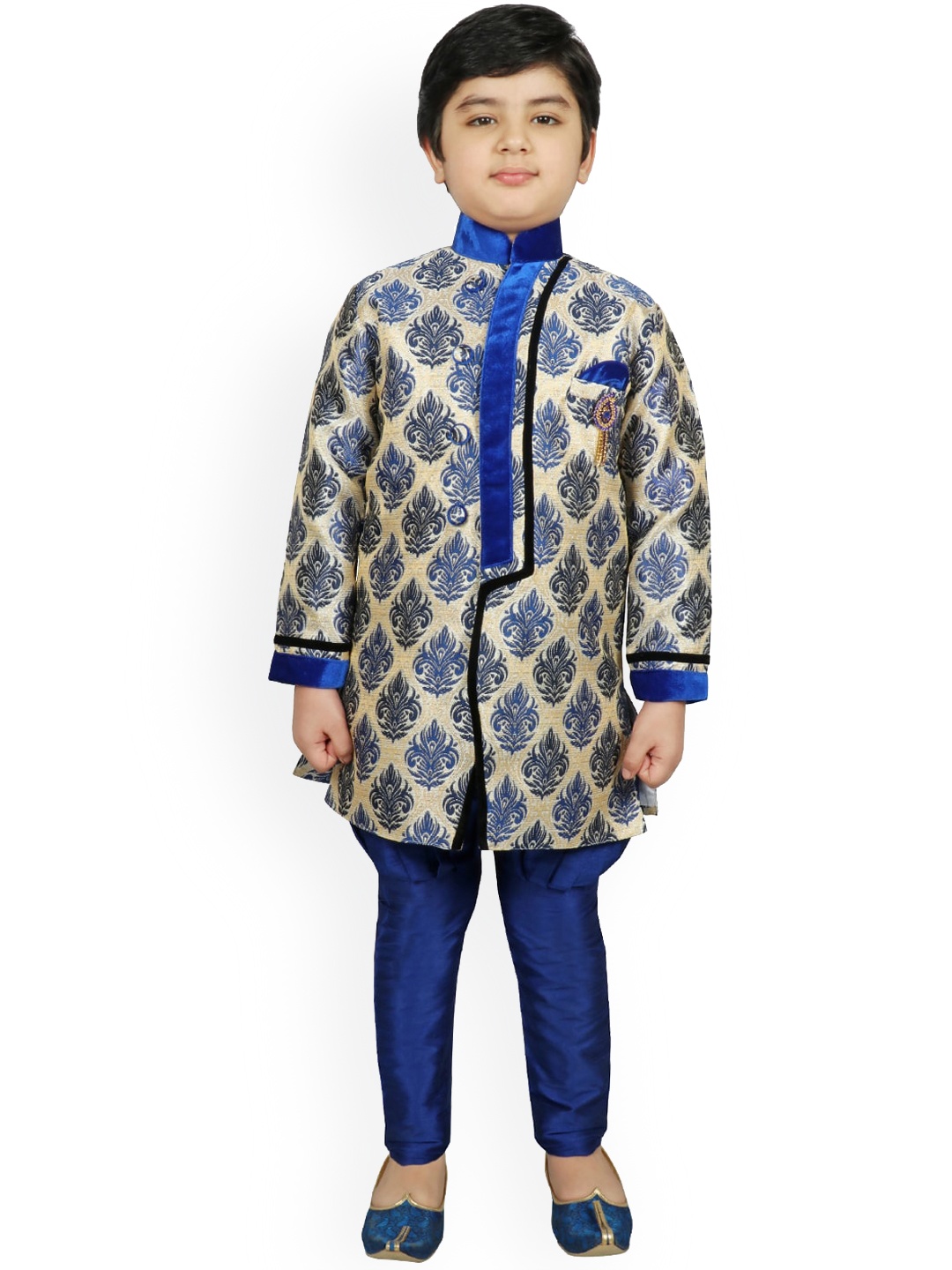 

SG YUVRAJ Boys Blue & Beige Printed Raw Silk Kurta with Pyjamas