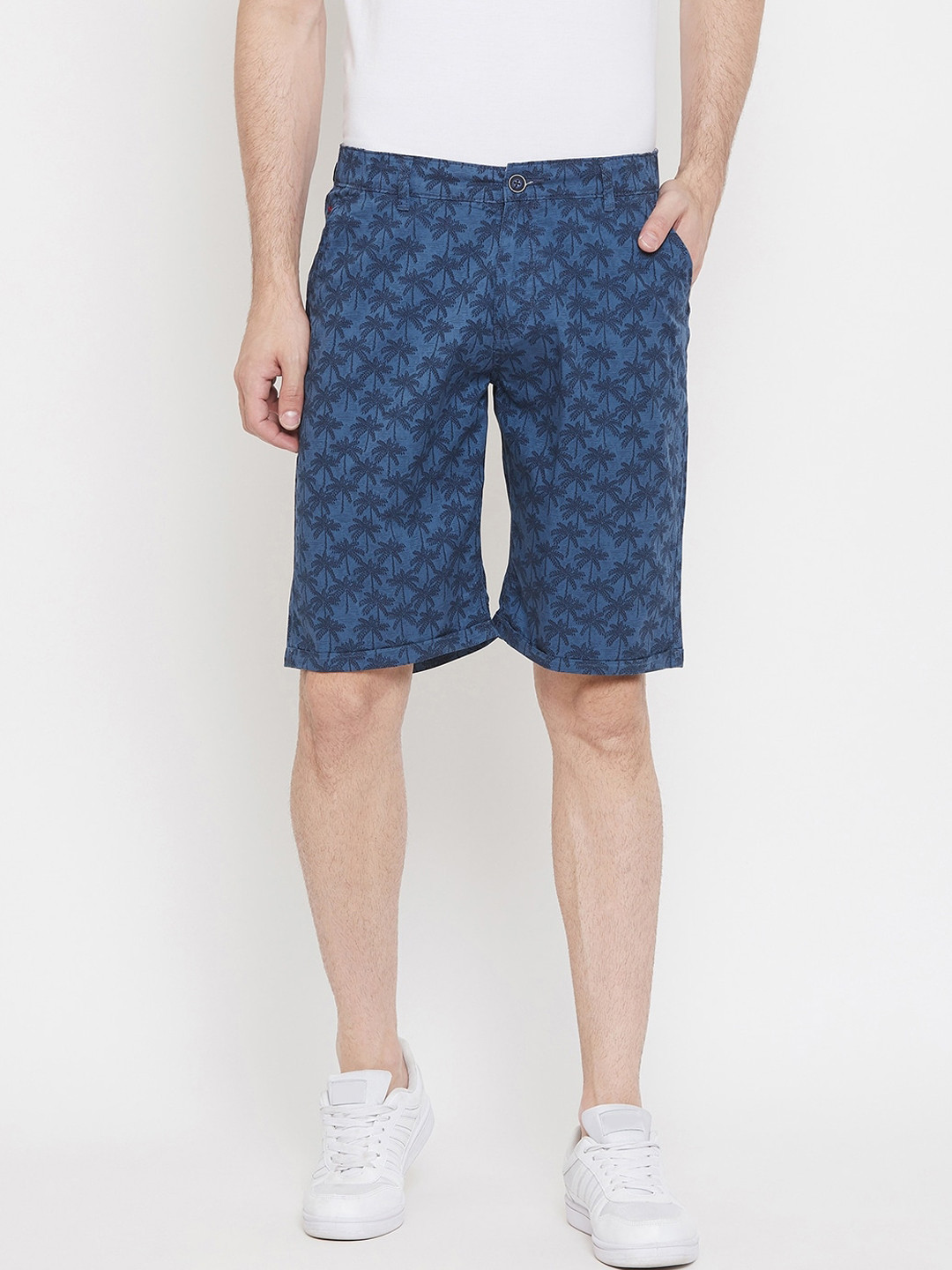 

Crimsoune Club Men Blue Printed Slim Fit Regular Shorts