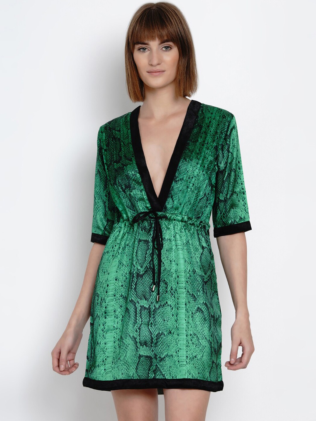 

EROTISSCH Women Green & Black Animal Print Nightdress