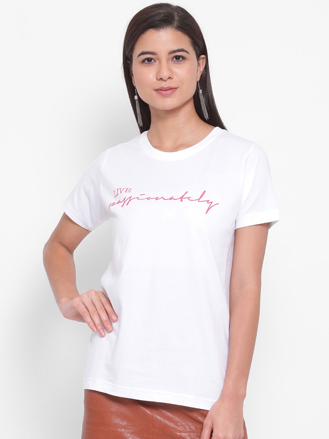 

YOLOCLAN Women White Printed Round Neck Pure Cotton T-shirt