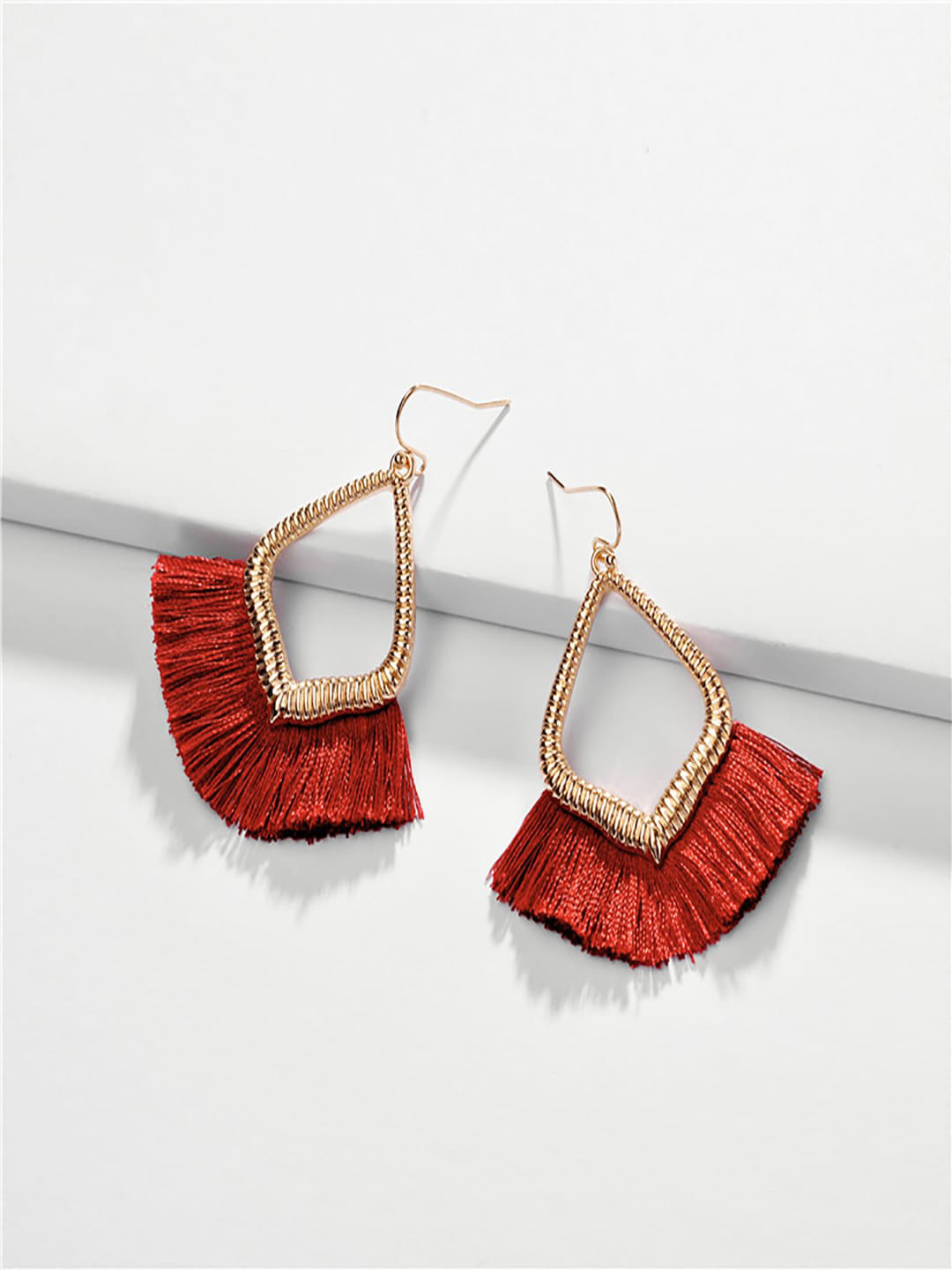 

AQUASTREET Red Teardrop Shaped Gold-Plated Drop Tassel Earrings