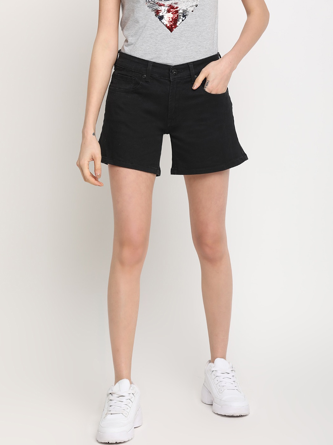 

Pepe Jeans Women Black Solid Regular Fit Denim Shorts