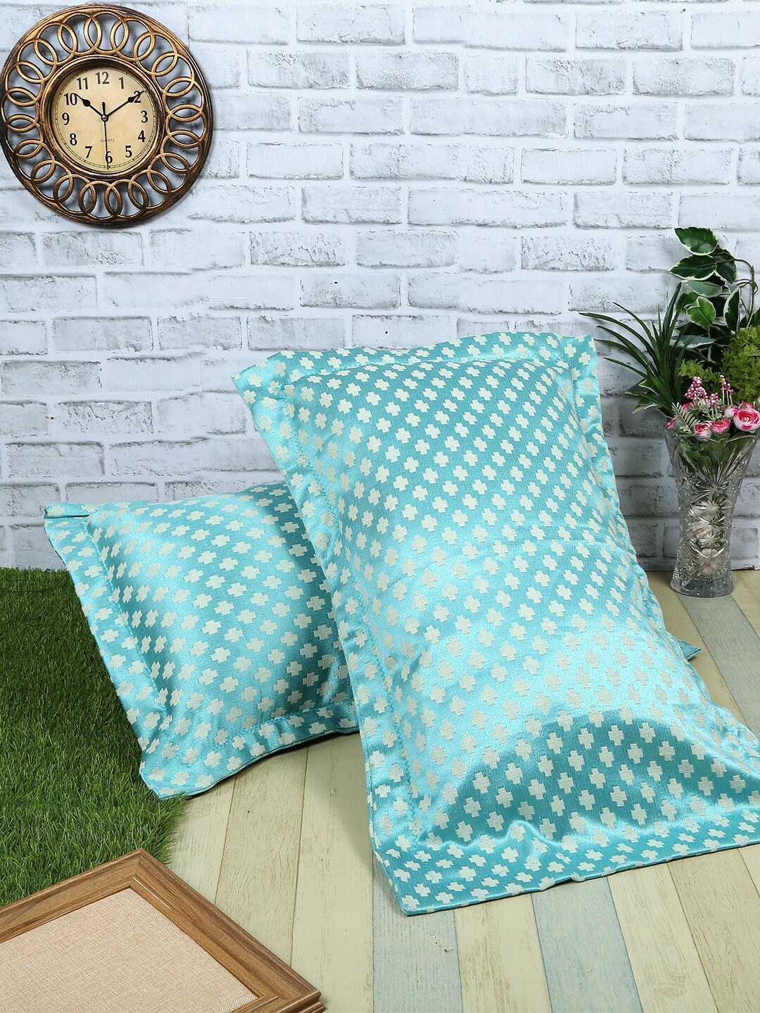 

Soumya Set of 2 Turquoise Blue Geometric Premium Cotton Satin Pillow Covers