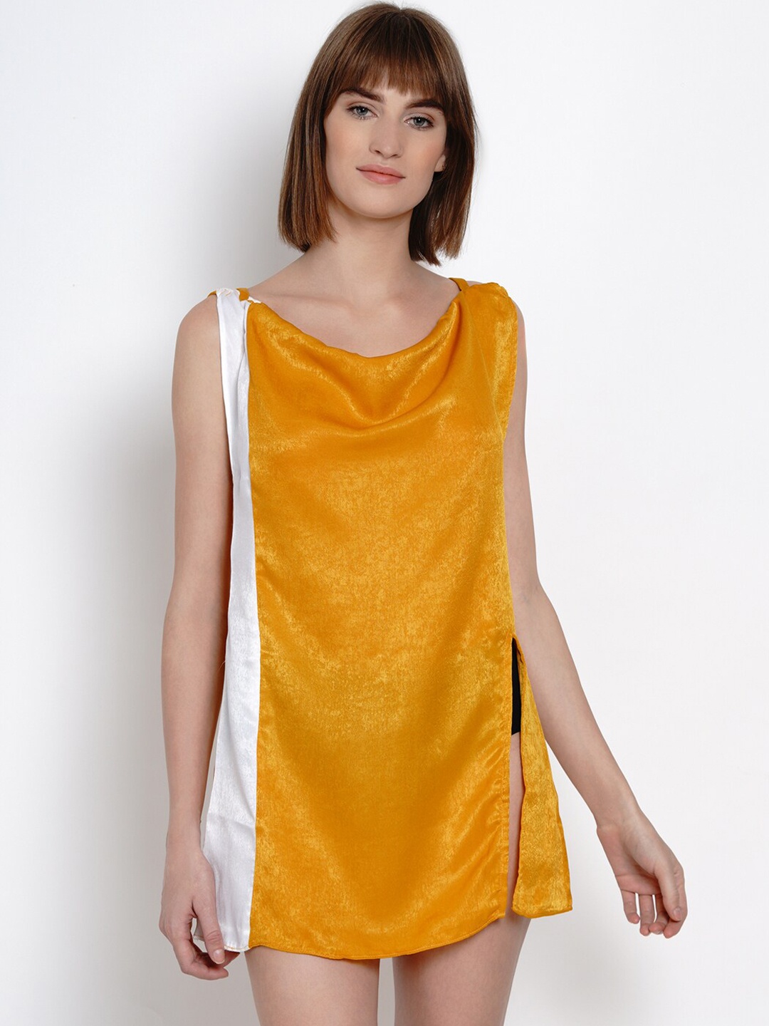 

EROTISSCH Yellow & White Printed Nightdress
