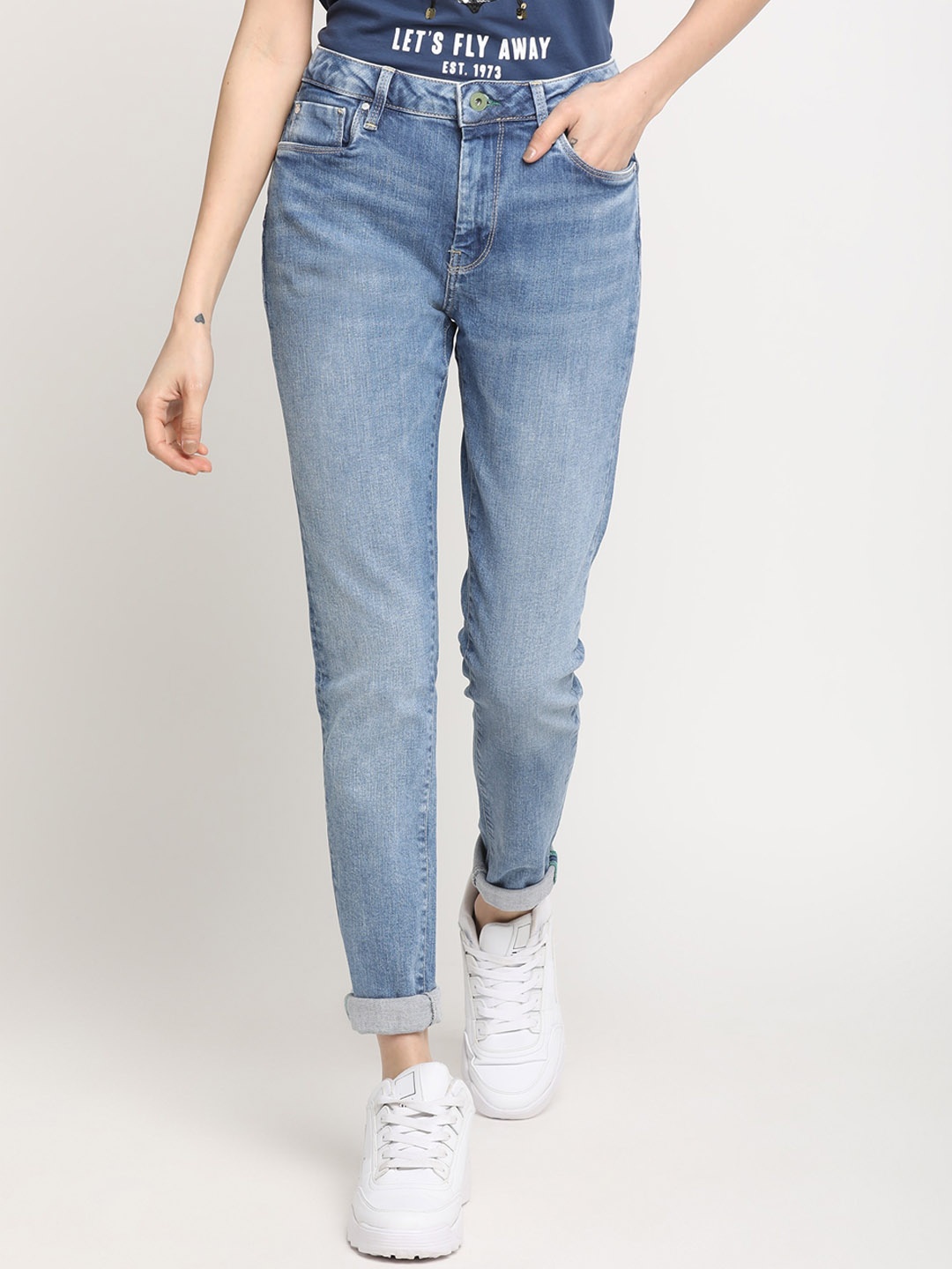 

Pepe Jeans Women Blue Regular Fit Mid-Rise Low Distress Jeans