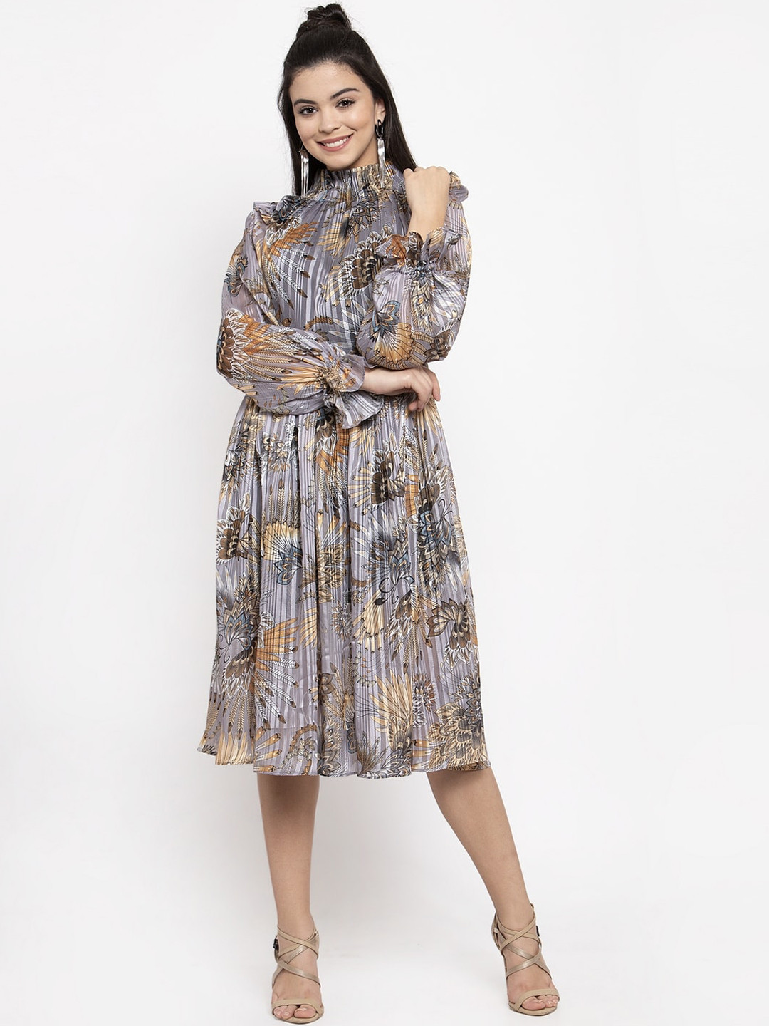 

KASSUALLY Women Grey & Beige Printed Fit and Flare Dress