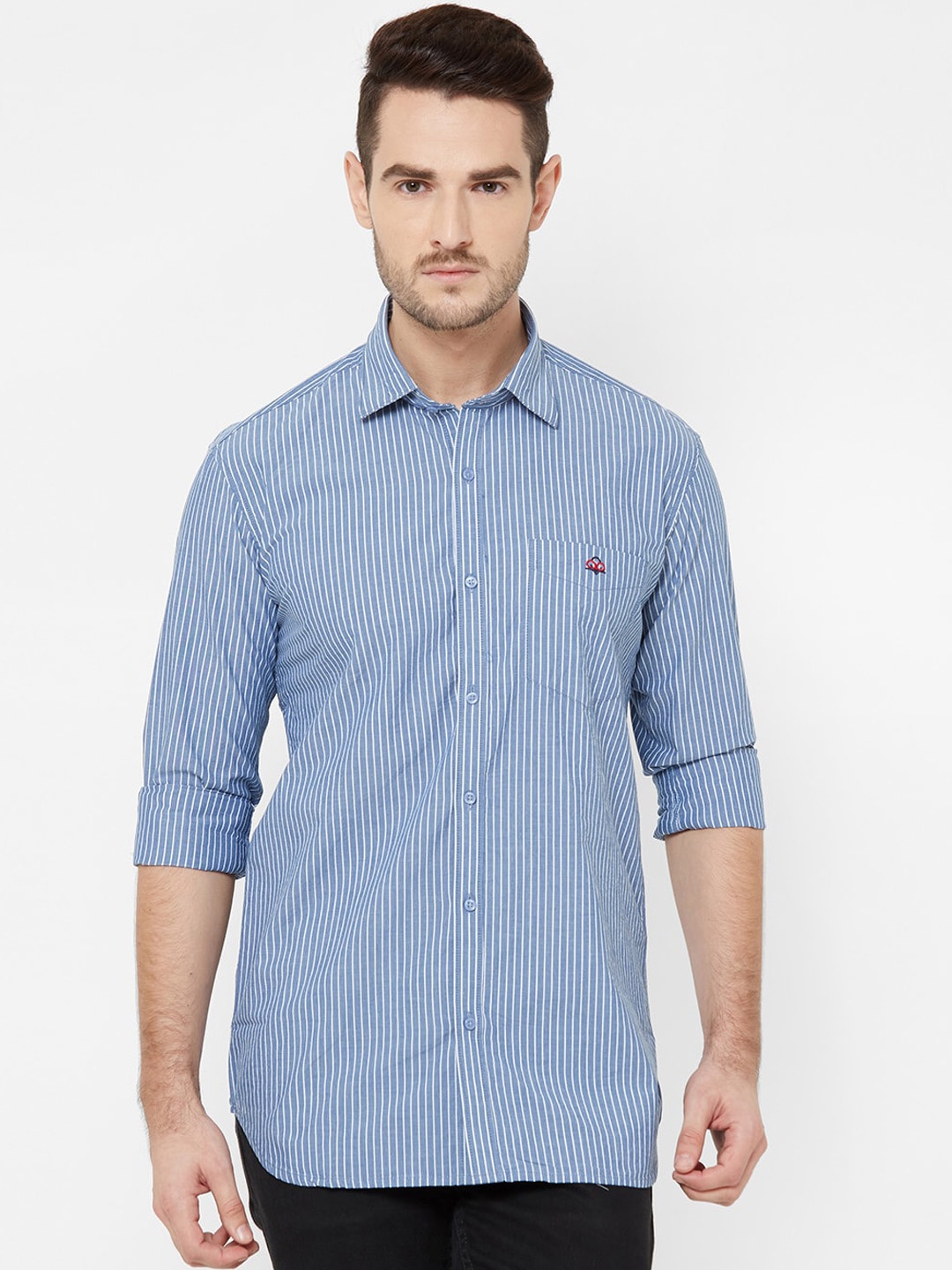 

Donzell Men Blue & White Regular Fit Striped Casual Shirt