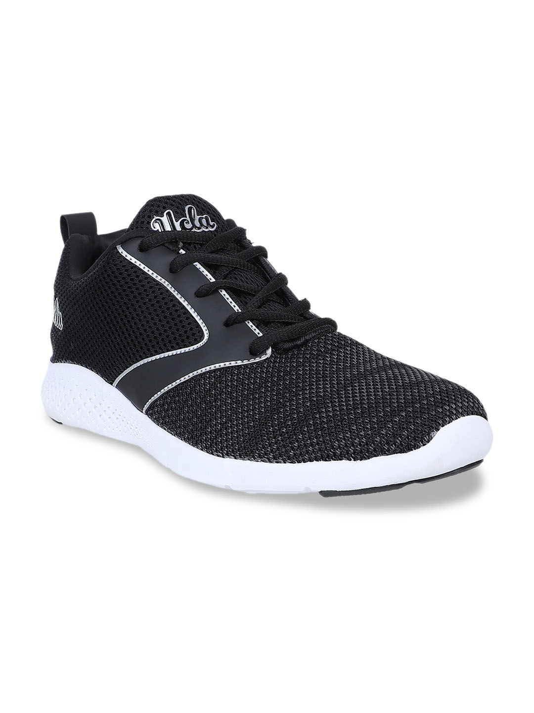 

UCLA Men Black & White Mesh Running Shoes