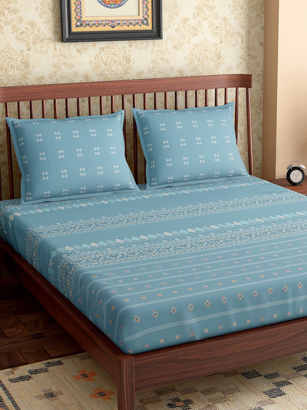 

PETAL HOME Turquoise Blue Hooghly Cotton 300 TC Double King Bedsheet With 2 Pillow Covers