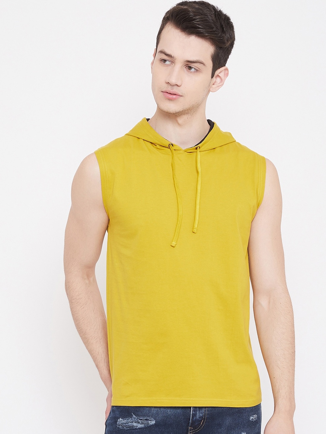 

Rodzen Men Yellow Solid Hood T-shirt