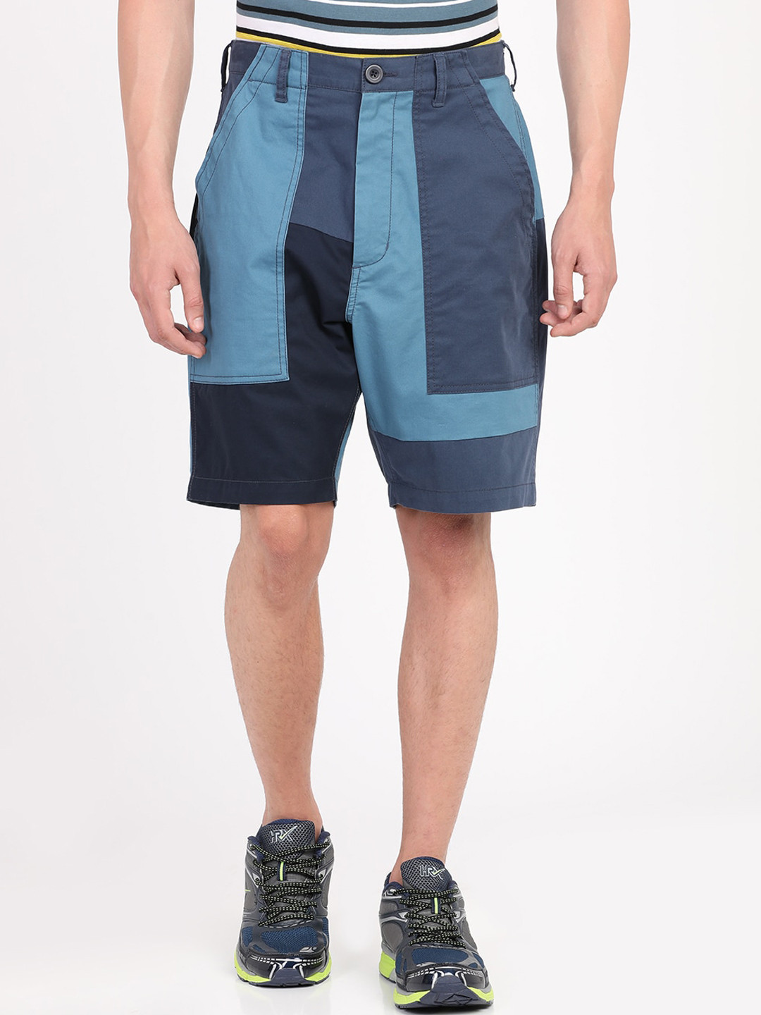 

Breakbounce Men Navy Blue Colourblocked Loose Fit Regular Shorts