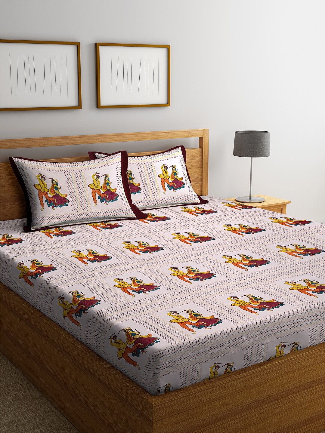 

HOSTA HOMES White & Burgundy Printed 300 TC Double King Bedsheet With 2 Pillow Covers