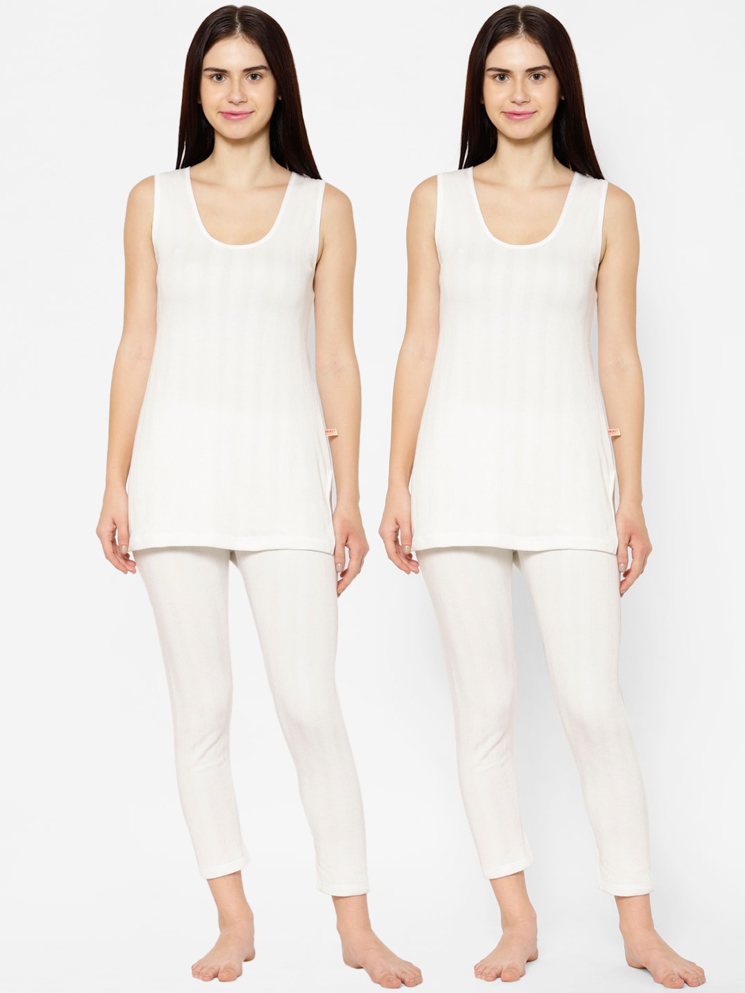 

VIMAL JONNEY Women Pack Of 2 White Striped Thermal Sets